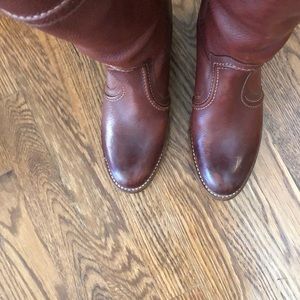 Ladies Frye boots 10 B
